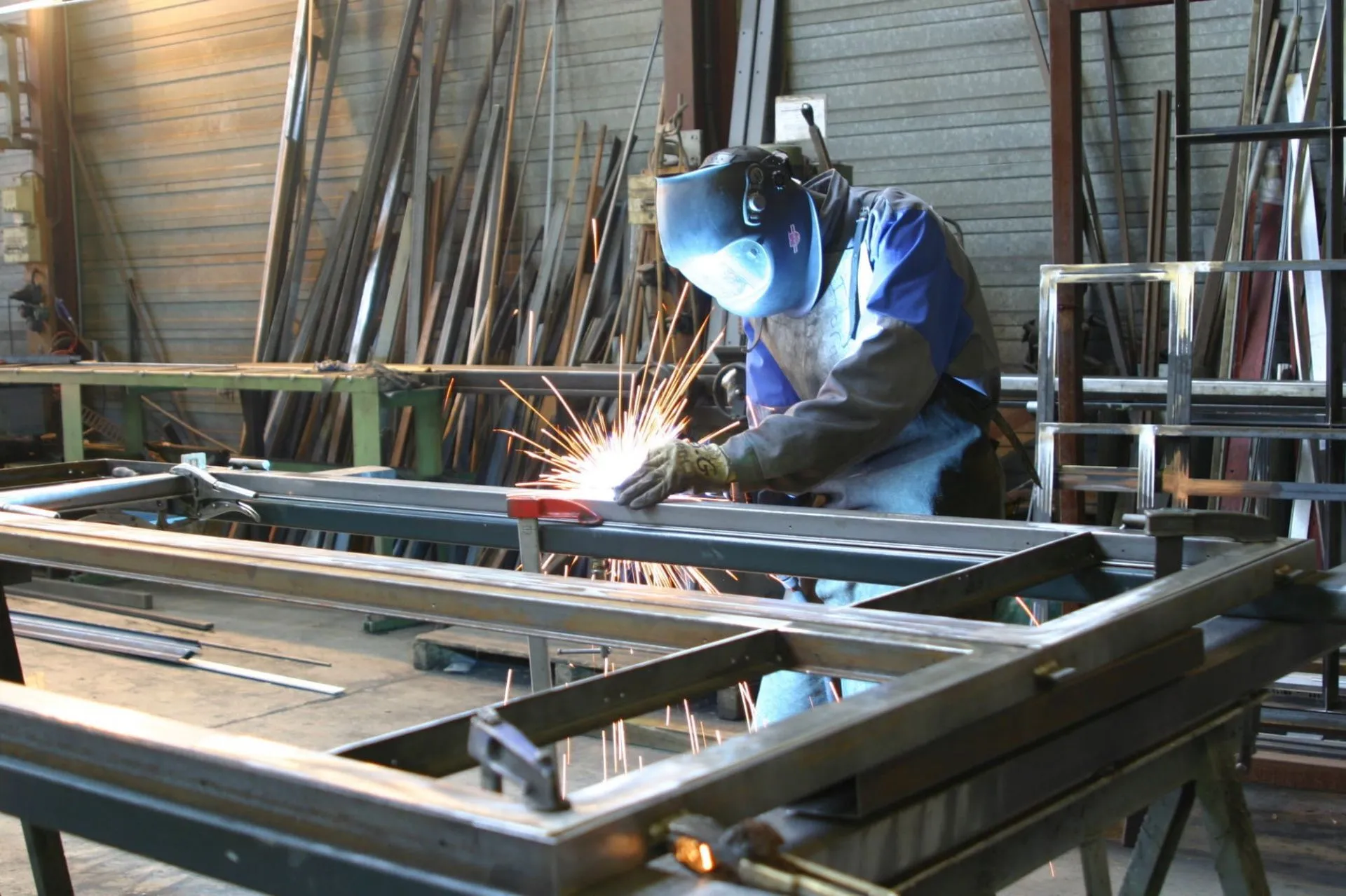 Precision Metalwork & Welding for Diverse Project Demands